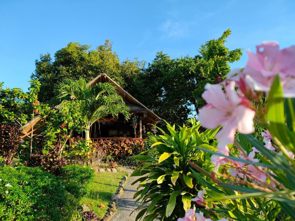 Grandview Cottages Resort Siaton Esterno foto